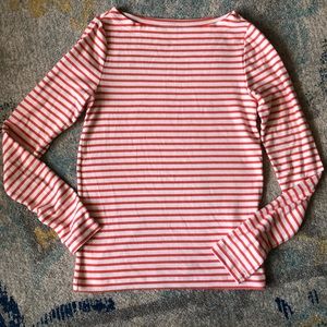 Gap shirt size medium